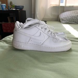 Womens Air Force 1’s